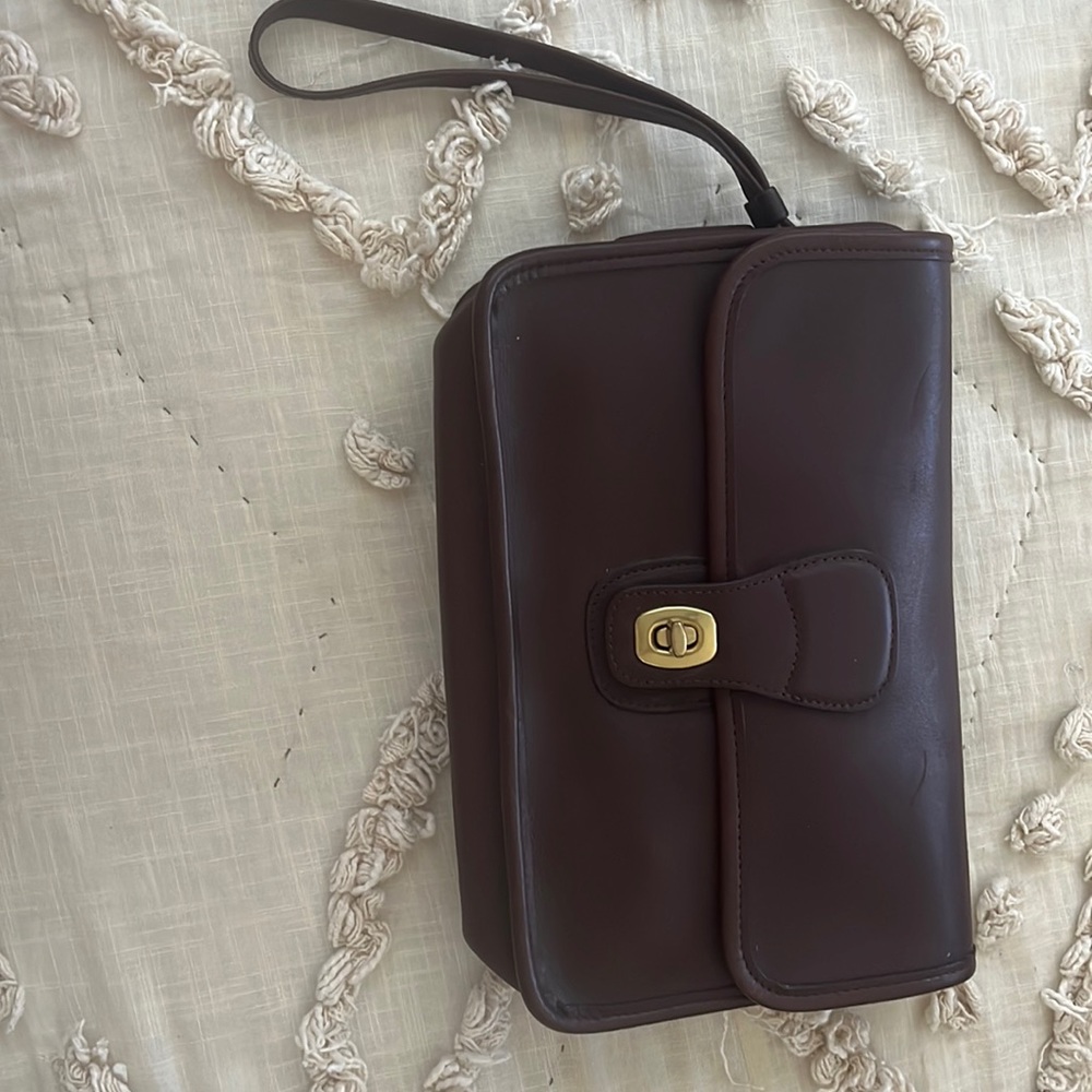 Vintage coach clutch purse